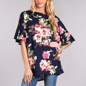 BRAND NEW Floral Ruffle Sleeve Top